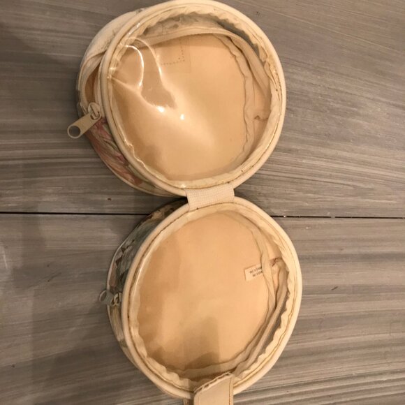 Vintage Jewelry Case For Travel $5.00 ADD ON ITEM - Picture 2 of 2